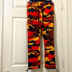 Camouflage joggers/ capris depending on how tall I are size 5 in juniors